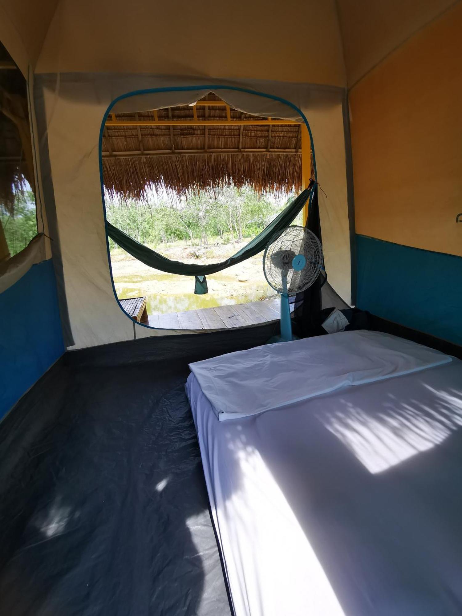 Kampot Camping - Eco Retreat Bagian luar foto