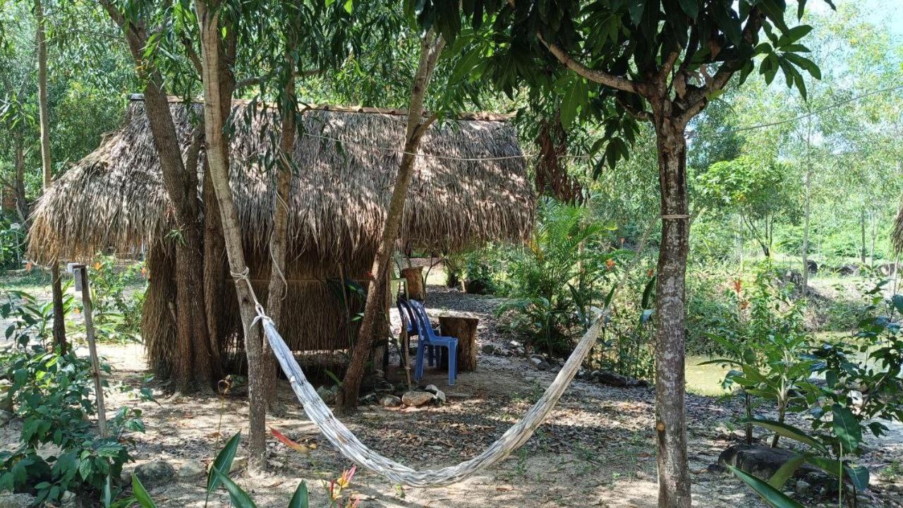Kampot Camping - Eco Retreat Bagian luar foto