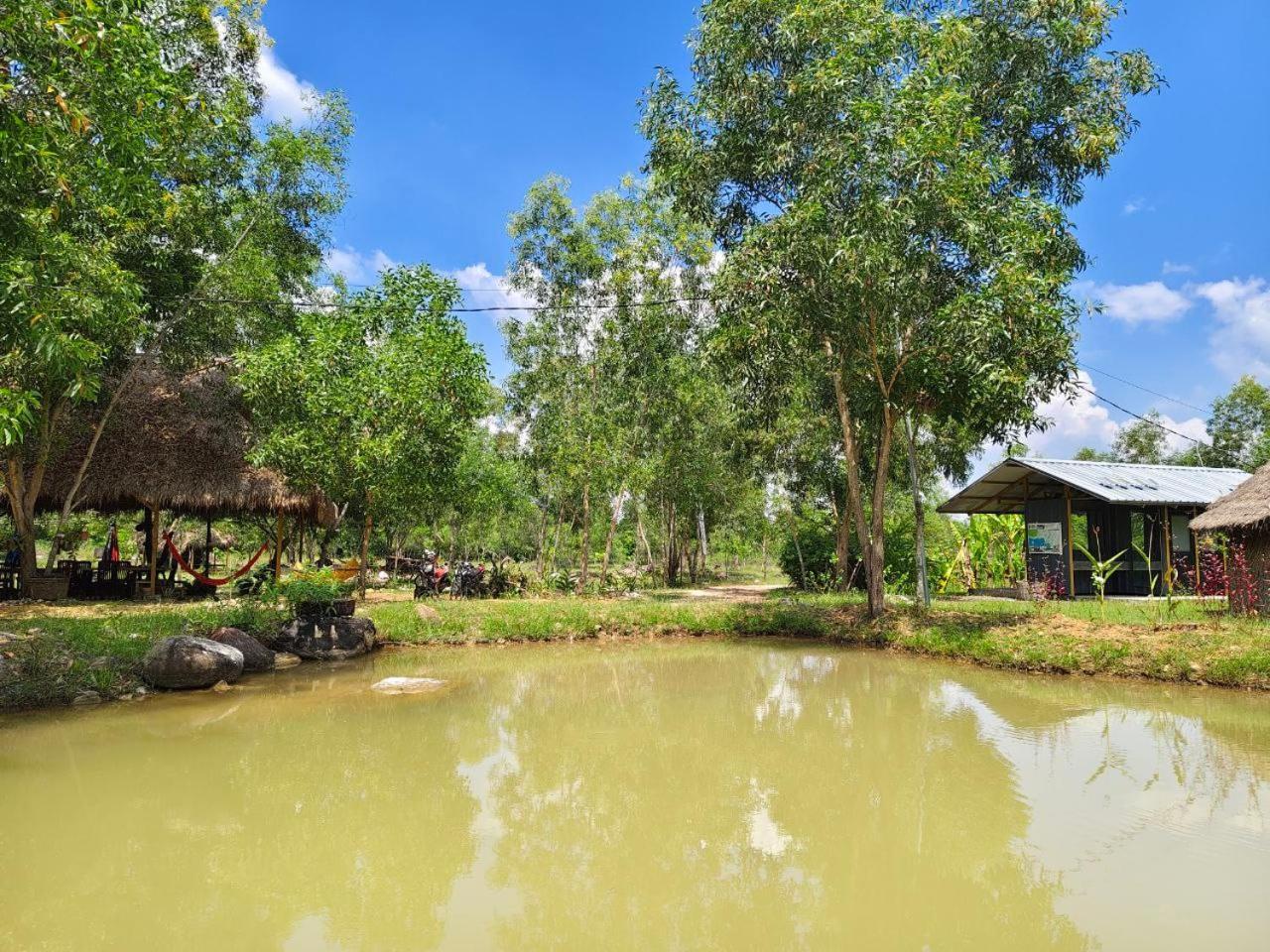 Kampot Camping - Eco Retreat Bagian luar foto