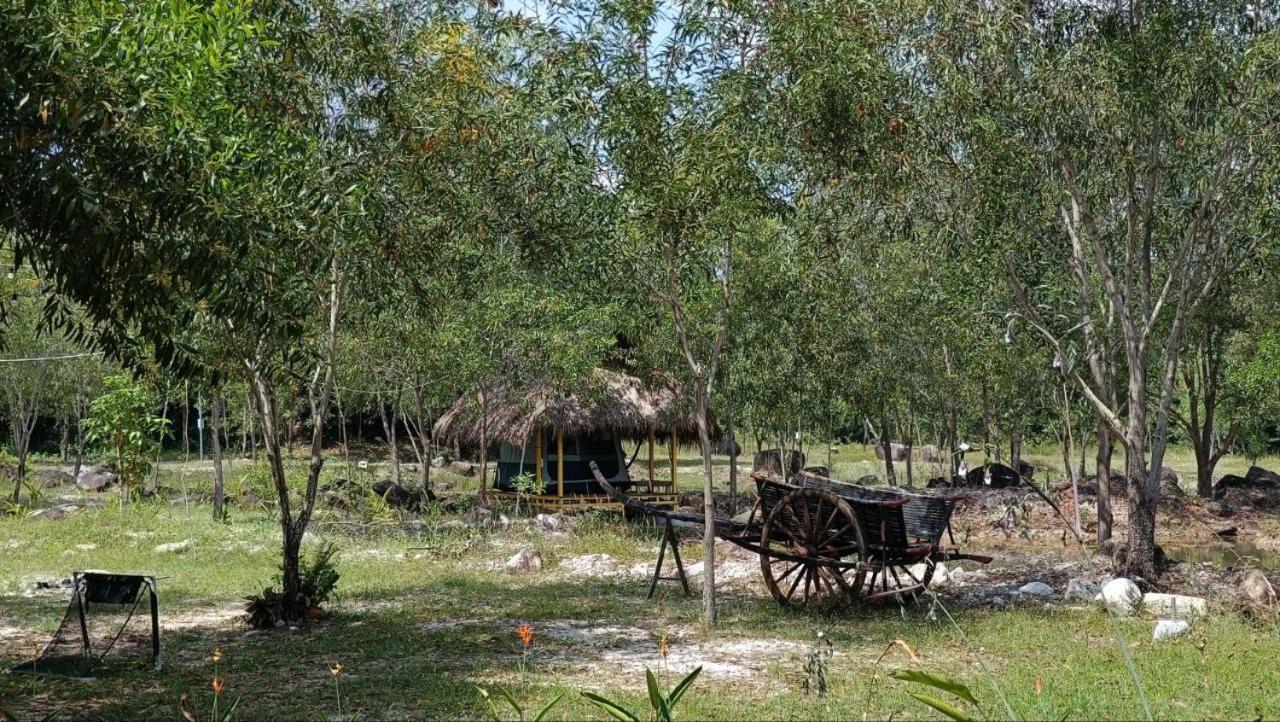 Kampot Camping - Eco Retreat Bagian luar foto