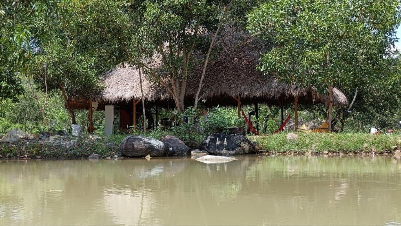 Kampot Camping - Eco Retreat Bagian luar foto